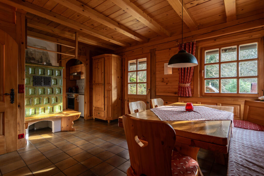 Wohnbereich im Ferienhaus Siebenschläfer auf dem Horberlehof im Schwarzwald